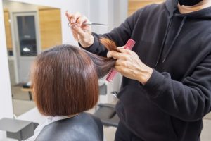 美容師の働き方別｜インボイス制度への対処法