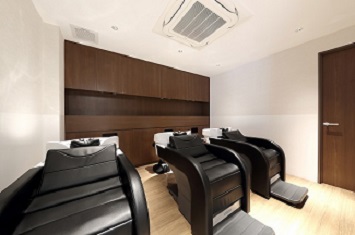 CLiC 武蔵小杉店・1 ②