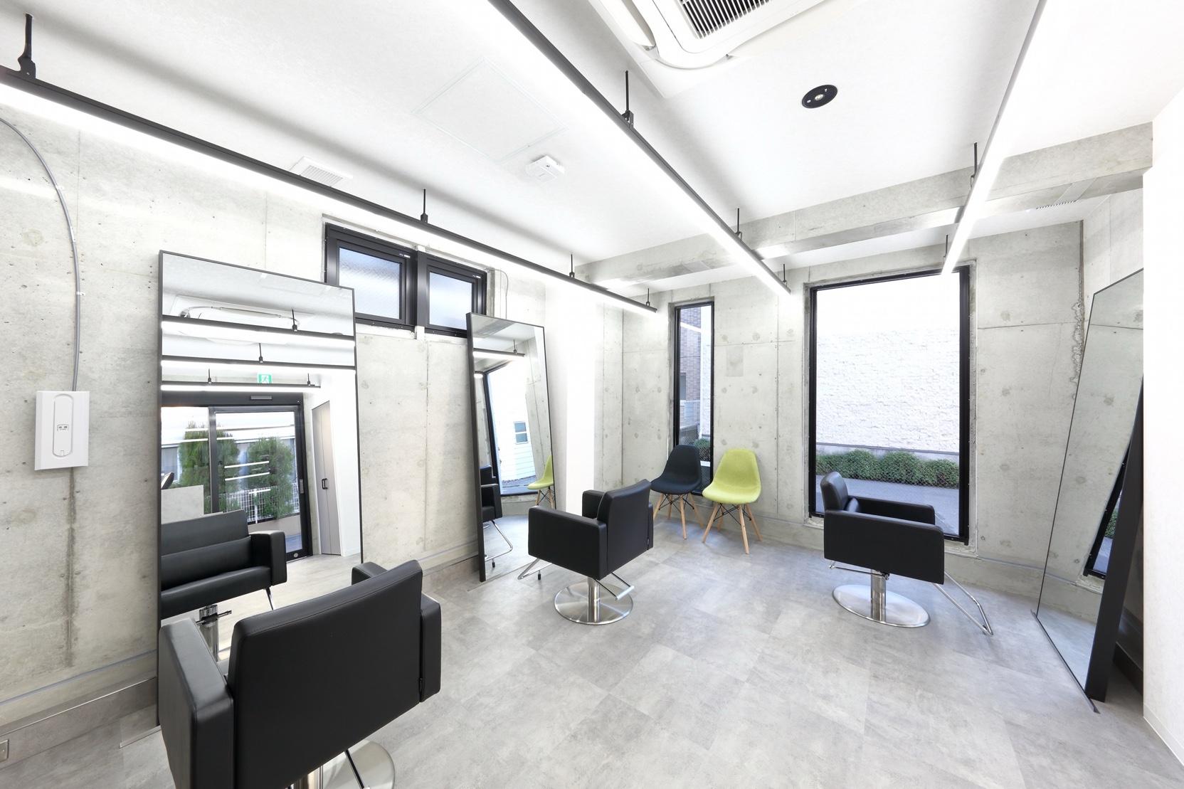 Salon