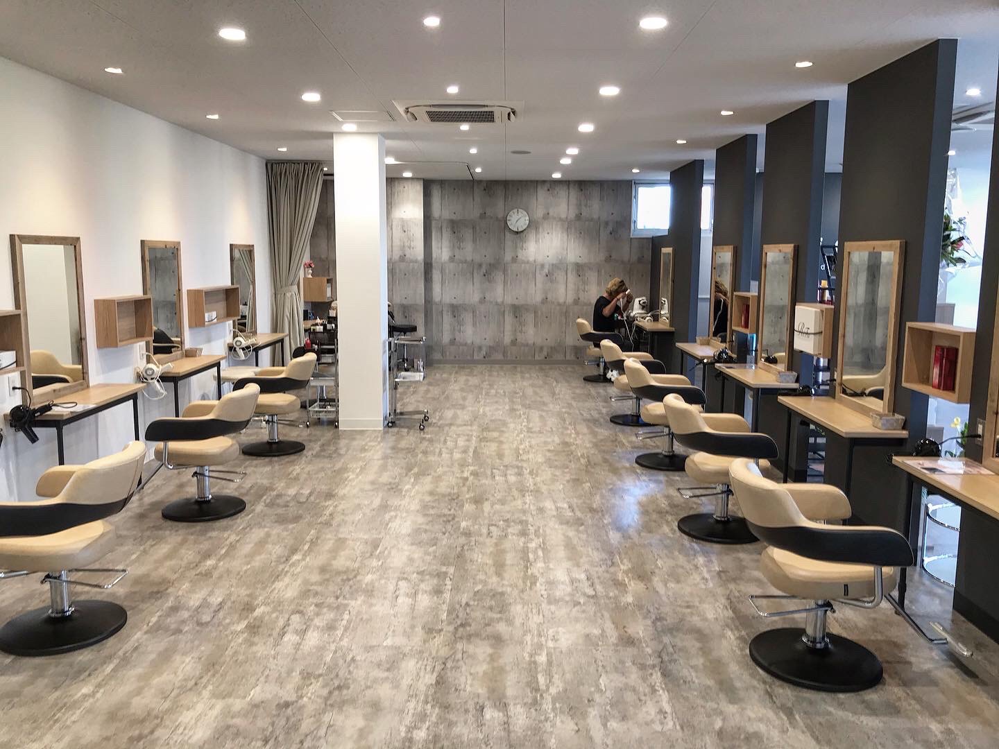 Salon